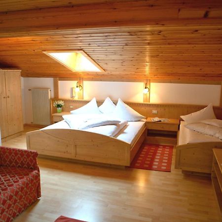 Garni Olympia Hotel Solda Ngoại thất bức ảnh
